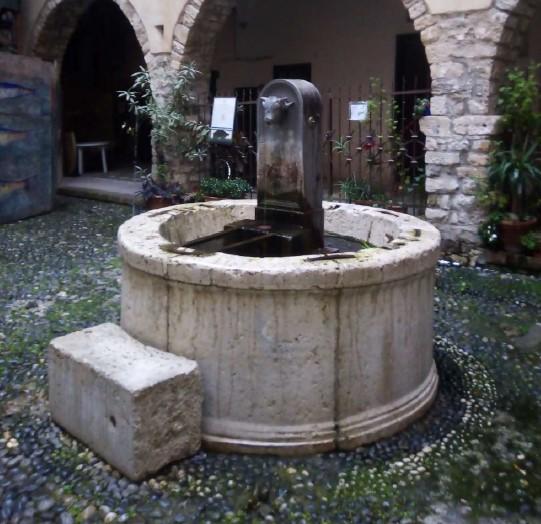 Fontana di Piazza dei Dolori